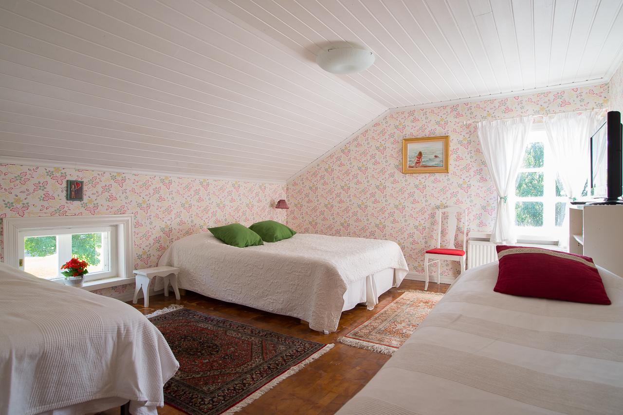 Koivulan Kartano Bed & Breakfast Lohja ภายนอก รูปภาพ